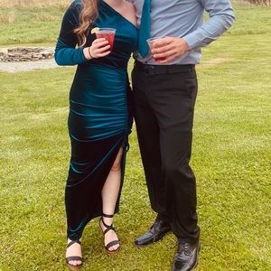 Teal Pretty Garden Velvet Dress 👗